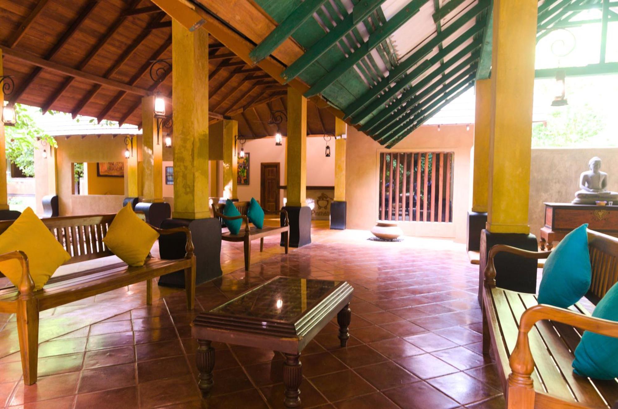 Pinthaliya Resort Sigiriya Exterior photo