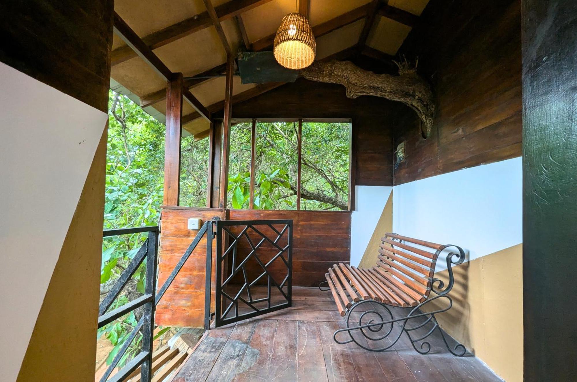 Pinthaliya Resort Sigiriya Exterior photo